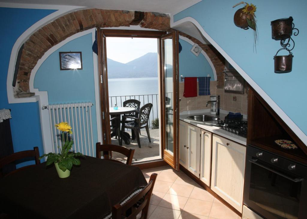 Casale Fe-Wo - Appartamenti Con Vista Lago Cannero Riviera Zimmer foto