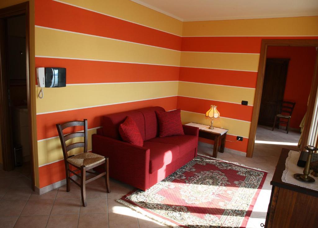 Casale Fe-Wo - Appartamenti Con Vista Lago Cannero Riviera Zimmer foto